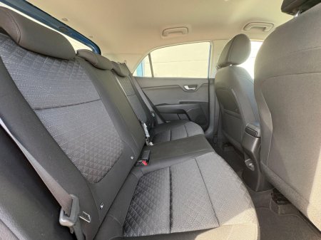 2022 Kia Rio - photo 6