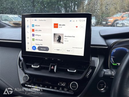 2023 Toyota Corolla HYBRID LUNA Automatic thumbnail