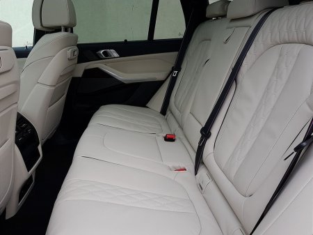 2026 BMW X5 xDrive50e M Sport €122,444 thumbnail