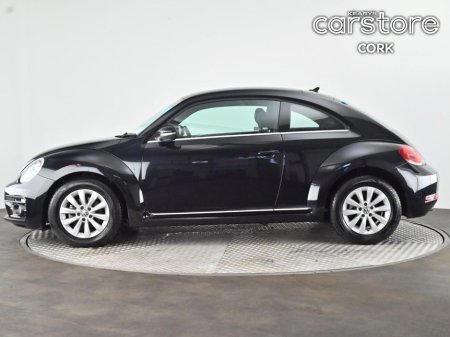 2017 Volkswagen Beetle - thumbnail 6