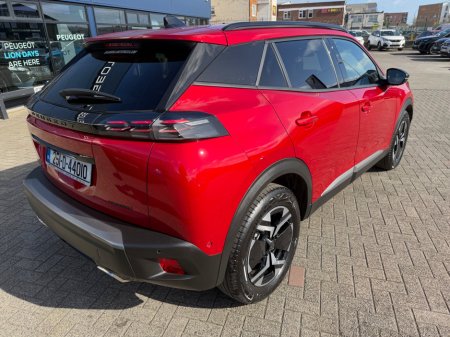 2025 Peugeot 2008 - thumbnail 5