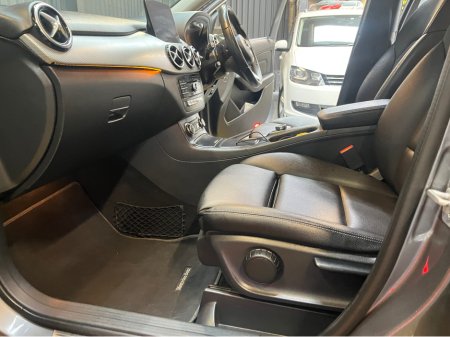 2016 Mercedes-Benz B Class - thumbnail 9