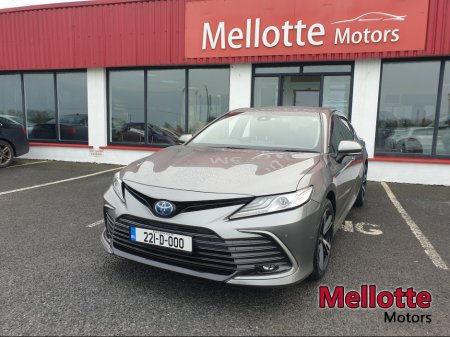 2022 Toyota Camry - €33,950