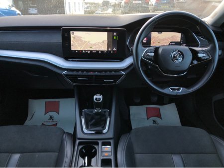 2022 Skoda Octavia - thumbnail 2