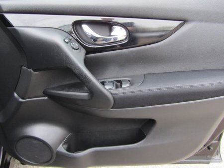 2014 Nissan Qashqai - thumbnail 20