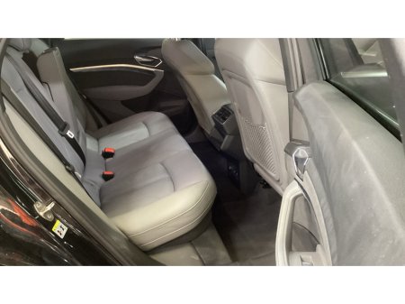 2022 Audi e-tron - thumbnail 4