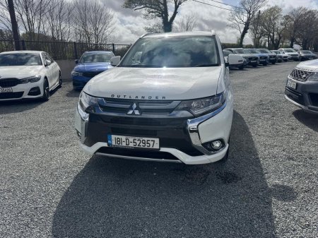 2018 Mitsubishi Outlander - thumbnail 6