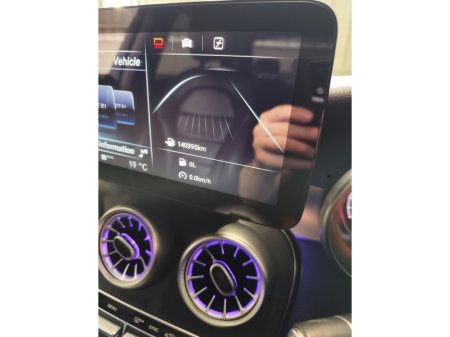 2017 Mercedes-Benz C Class - thumbnail 24