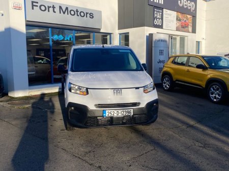 2025 Fiat Doblo SWB 1.5 100HP 650KG 4DR €21,495 thumbnail