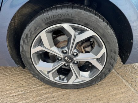 2021 Kia Ceed SW PHEV TRAILER 5DR AUTO €22,495 thumbnail