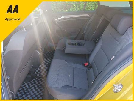 2017 Volkswagen Golf - thumbnail 12