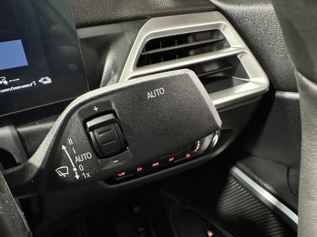 2025 BMW 3 Series - thumbnail 19