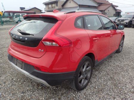 2016 Volvo V40 Cross Country 2.0 D4 CROSS COUNTRY BLACK SERIES DIESEL 190 BHP AUTOMATIC // FULL LEATHER ELECTRIC SEATS // REVERSING CAMERA // CRUISE CONTROL // LANE ASSIST // FULL HARMAN KARDON SURROUND SOUND SYSTEM // TOP SPEC €14,950 thumbnail