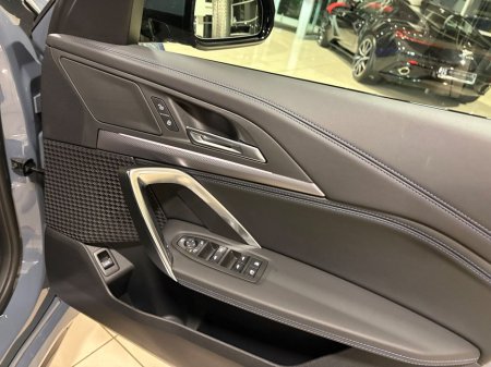 2025 BMW X1 25e M-SPORT PRO X-DRIVE=ONLY 8000 MILES//HUGE SPEC//AS NEW=BMW WARRANTY UNTIL 02/2028=TAILORED FINANCE PACKAGES INCL PCP AVAILABLE=TRADE IN'S WELCOME €52,995 thumbnail