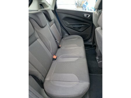 2016 Ford Fiesta 1.0l petrol Auto | High spec €11,450 thumbnail