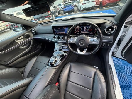 2019 Mercedes-Benz E Class - thumbnail 19