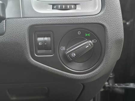 2014 Volkswagen Golf - thumbnail 25