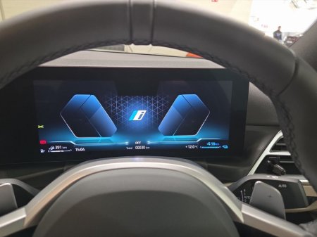 2026 BMW 3 Series 330e M Sport Saloon thumbnail