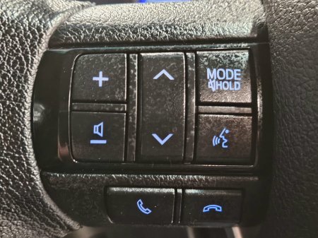 2020 Toyota Hilux  €34,950 thumbnail