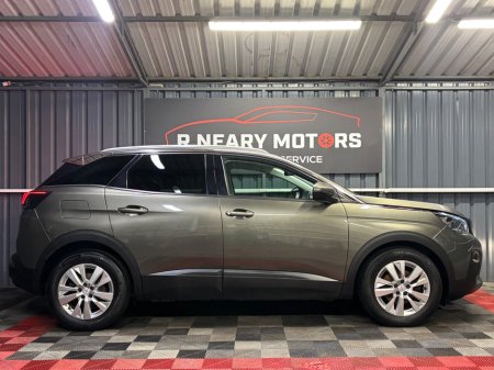 2020 Peugeot 3008 1.2 PureTech 130bhp Active €19,950 thumbnail