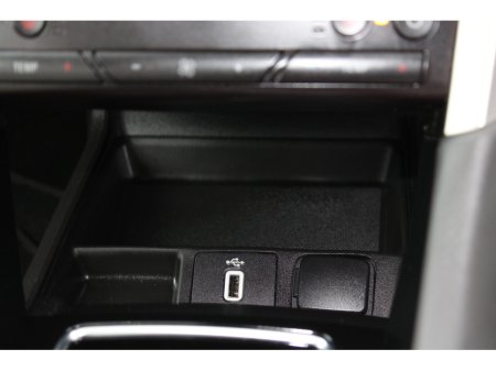 2019 Ford Mondeo - thumbnail 22