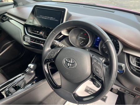 2018 Toyota C-HR - thumbnail 9