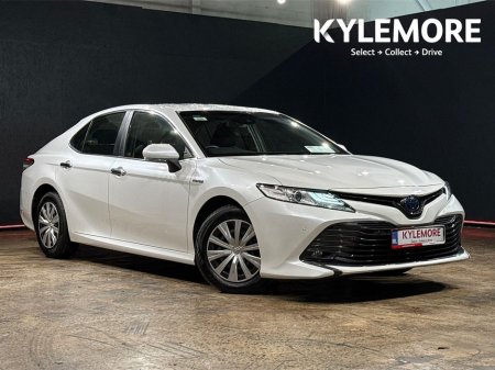 2019 Toyota Camry 2.5 HYBRID AUTOMATIC - HEATING / AC CONTROLS - CRUISE CONTROL - LANE ASSIST €22,950