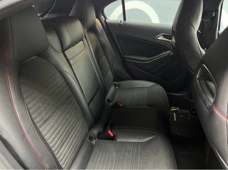 2014 Mercedes-Benz A Class - thumbnail 10