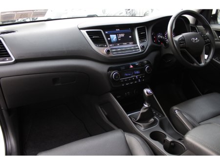 2017 Hyundai Tucson 1.7CRDI EXECUTIVE PLUS //WHITE WITH BLACK LEATHER //IMMACULATE CONDITION  // BUY WITH CONFIDENC AA AND SIMI APPROVED DEALER 2025 // FINANCE ARRANGED // ALL TRADE INS WELCOME // €13,950 thumbnail