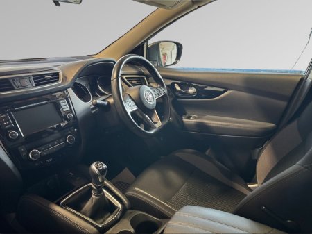 2020 Nissan Qashqai - thumbnail 4