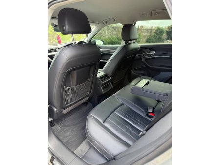 2024 Audi Q8 - thumbnail 44