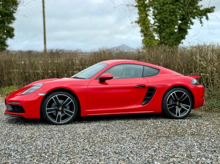 2018 Porsche 718 - thumbnail 1