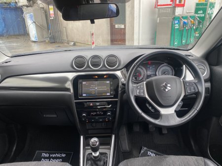 2023 Suzuki Vitara - thumbnail 13