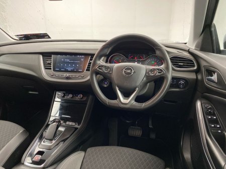2021 Opel Grandland X 1.6 Petrol/Electric FWD 225 PS PHEV SRI €19,995 thumbnail