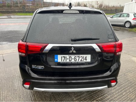 2017 Mitsubishi Outlander 2.0 PHEV AUTO LOW KMS €17,450 thumbnail