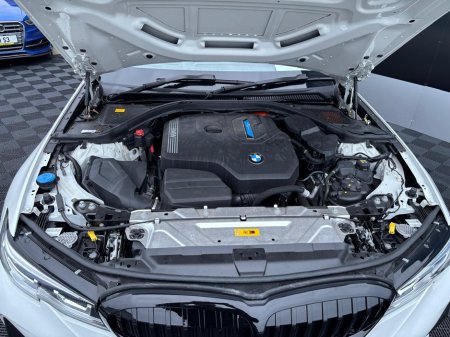 2020 BMW 3 Series - thumbnail 8