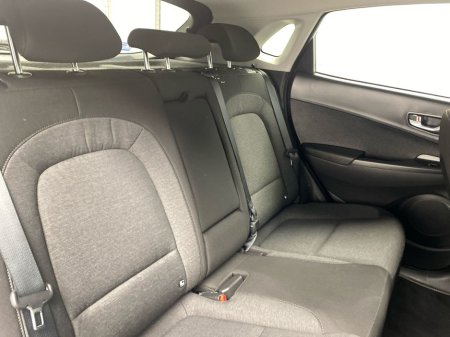2023 Hyundai Kona Kona EV Executive 39 kWh €17,995 thumbnail