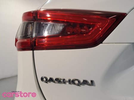 2018 Nissan Qashqai 1.2 PET SV thumbnail