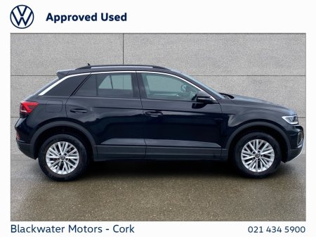 2023 Volkswagen T-Roc - thumbnail 6