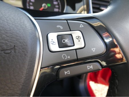 2015 Volkswagen Golf TSI Bluemotion €13,950 thumbnail