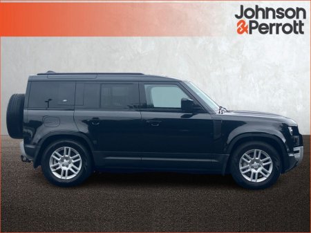 2023 Land Rover Defender 110 2.0 Si4 PHEV S €82,900 thumbnail