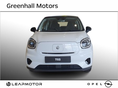 2025 Leapmotor T03 TRIM in Light White €20,000
