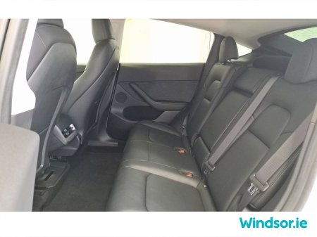 2023 Tesla Model Y RWD €34,995 thumbnail