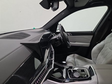 2023 BMW X5 - thumbnail 7