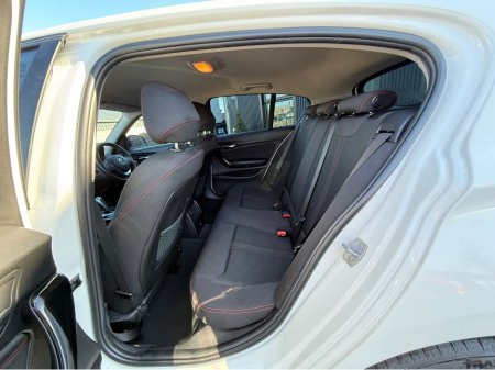 2017 BMW 1 Series - thumbnail 4