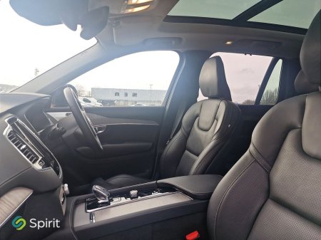 2024 Volvo XC90 - view 3