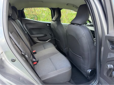 2023 Renault Clio 1.0 Petrol Automatic | AA approved | One owner Irish car | Full history | 2 Year Renault Warranty | Sold serviced and valeted with full Motor History check supplied. €16,999 thumbnail