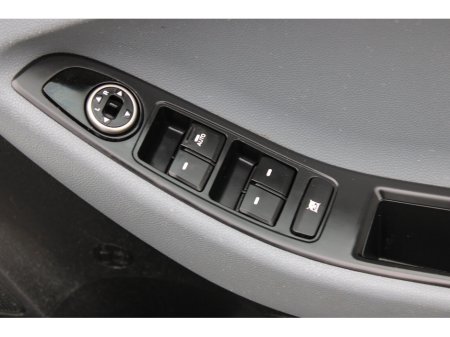 2017 Hyundai i20 - thumbnail 15