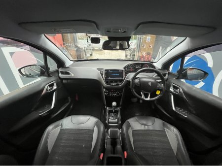 2018 Peugeot 2008 €14950! 2018 PEUGEOT 2008 AUTOMATIC ALLURE 1.2 AUTOMATIC / CRUISE CONTROL / REVERSE CAMERA AND MORE €14,950 thumbnail