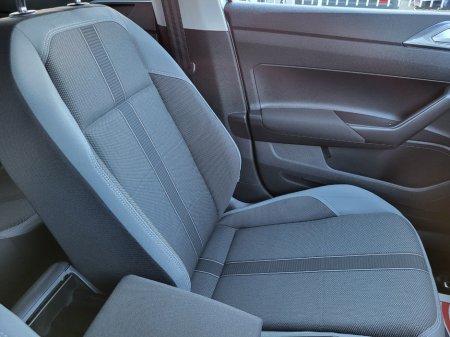 2019 Volkswagen Polo - thumbnail 24